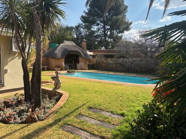 5 Bedroom Property for Sale in Wolmaransstad North West